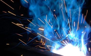 Ручная дуговая сварка незаменимый помощник в строительстве* сварочные работы