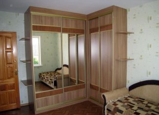 Угловой шкаф