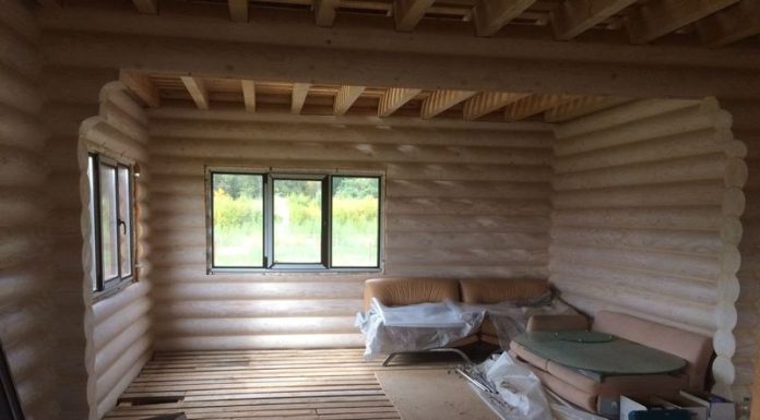 Люстры из дерева под старину