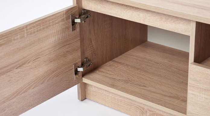 Дверца открылась, дверца закрылась